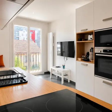 Le Smart & Cosy - Location Entier - 2 - Parking Gratuit Autour De La Coproriete -- Wifi Fibre -gare A 20 Min Daire *